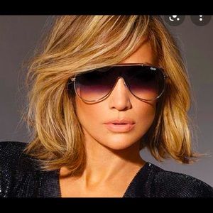 Great condition Quay “el dinero” sunglasses